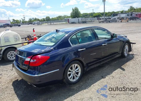 2012 Hyundai Genesis 3.8 z USA, uszkodzony, nr VIN KMHGC4DD8CU173851